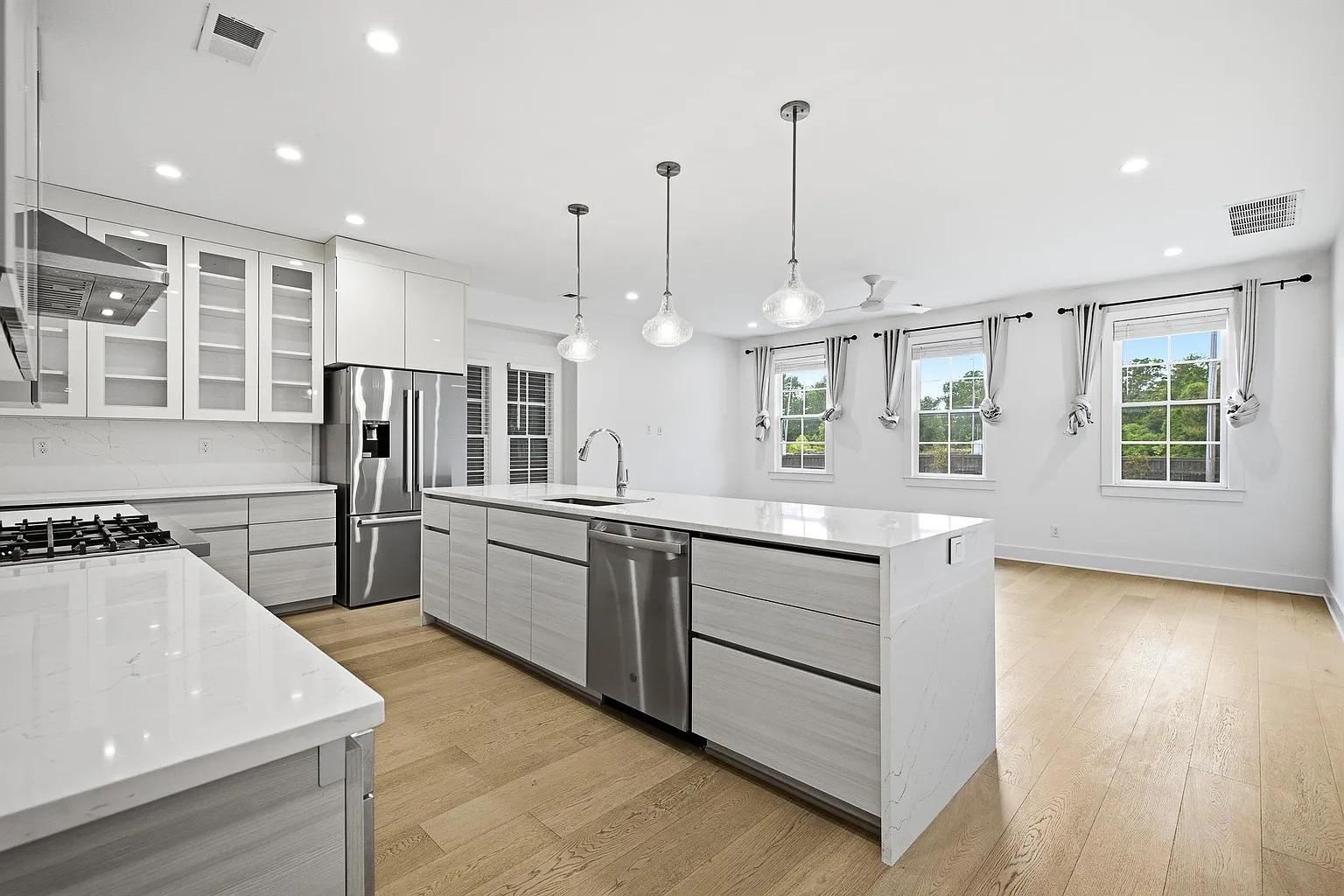 Carolina Terrace 722 photo 2